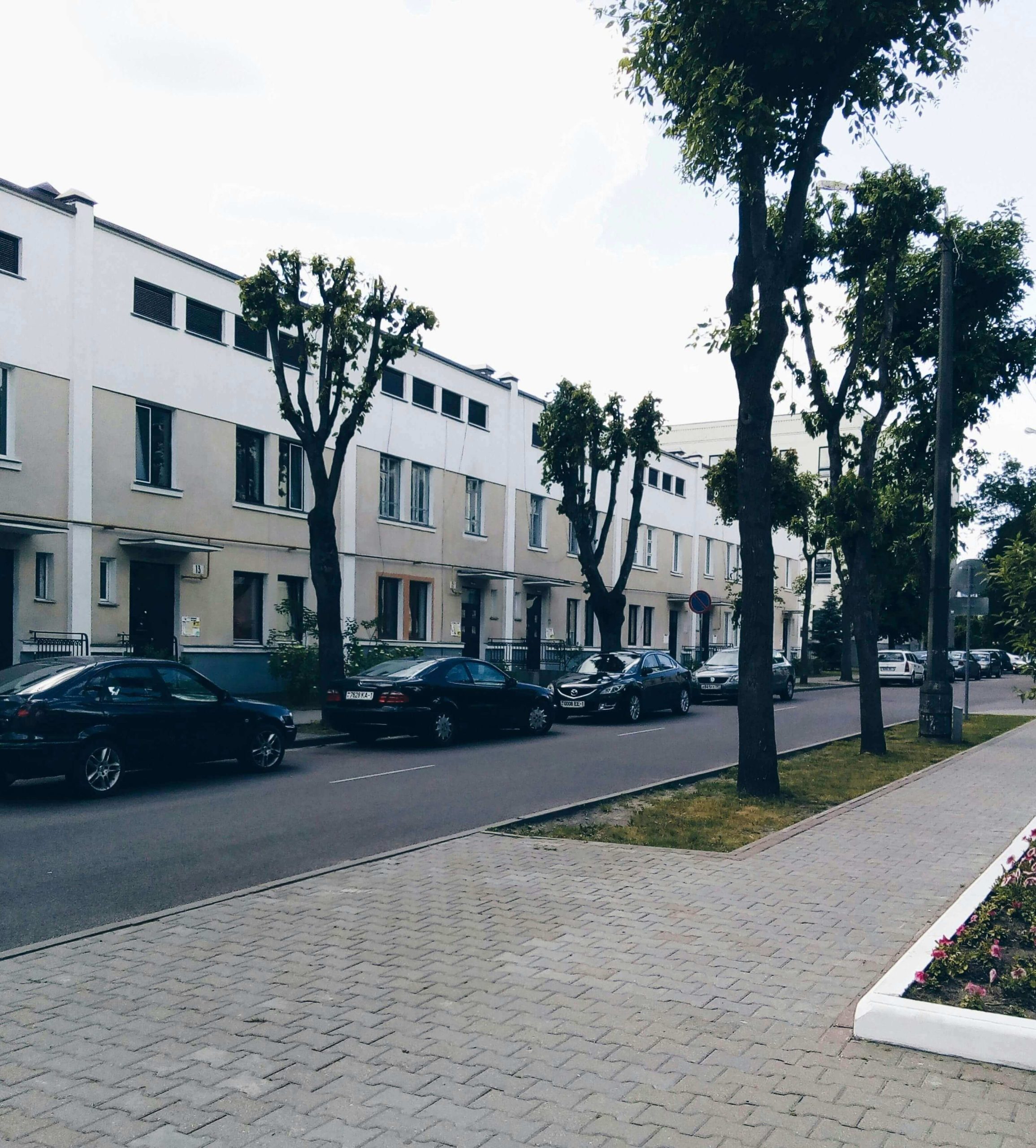 residential image of houses